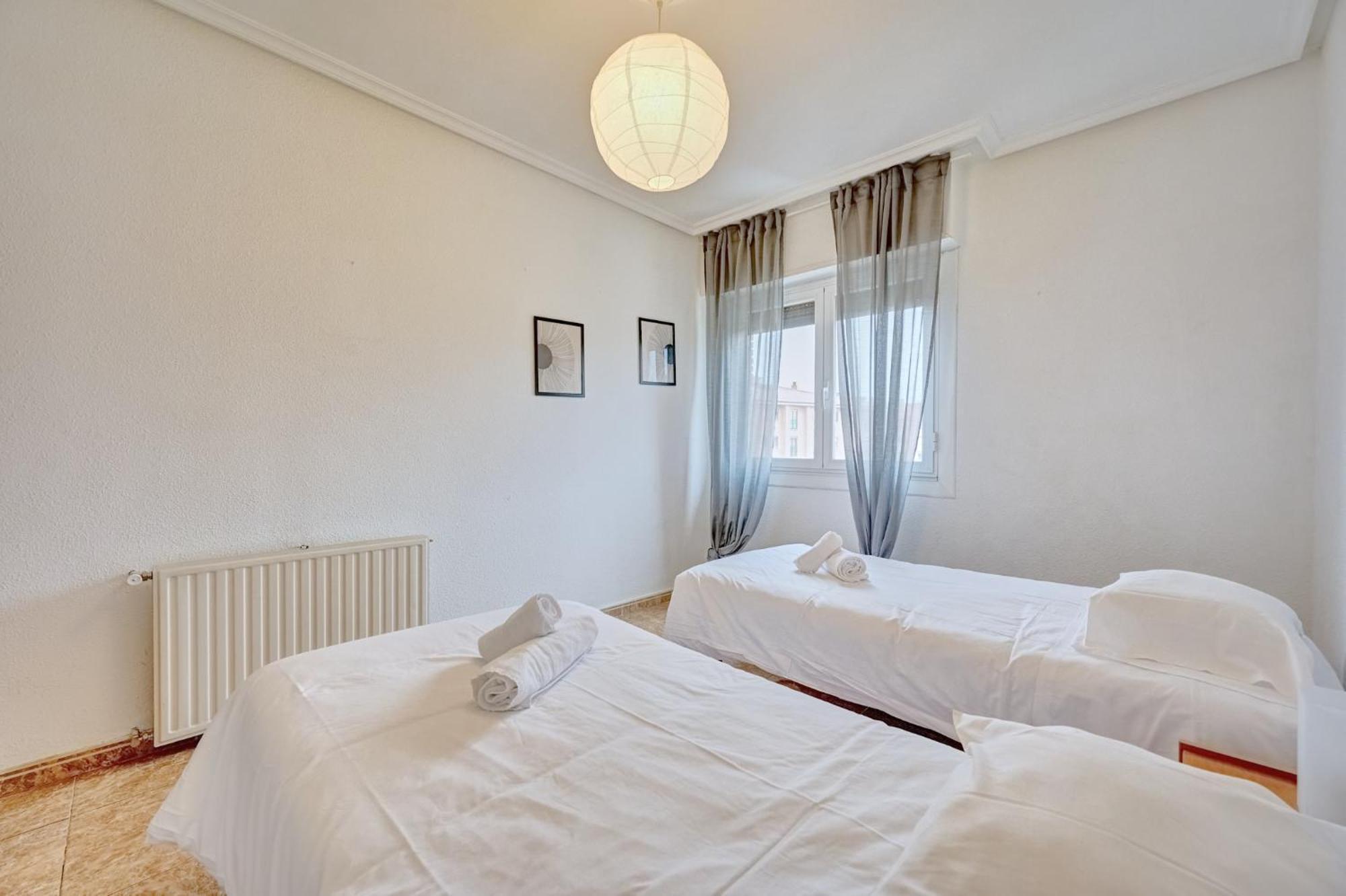Chestnut By Clabao Apartment Haro Ngoại thất bức ảnh